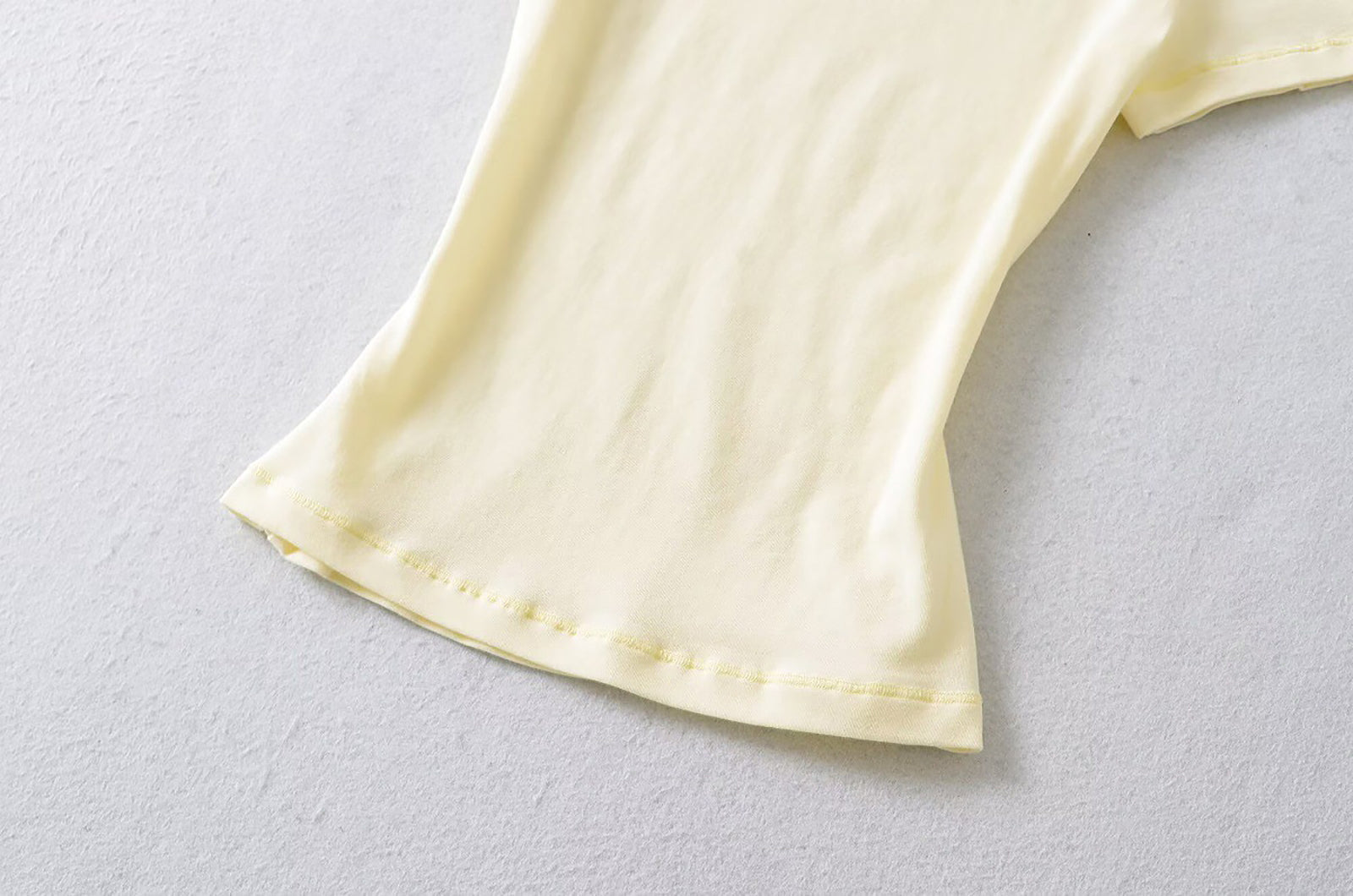 MY EVERYDAY BASIC SHORT SLEEVE TOP - YELLOW
