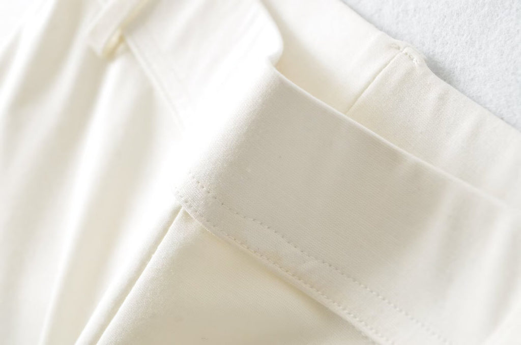 KIKI CAPRI PANT - WHITE / BLACK