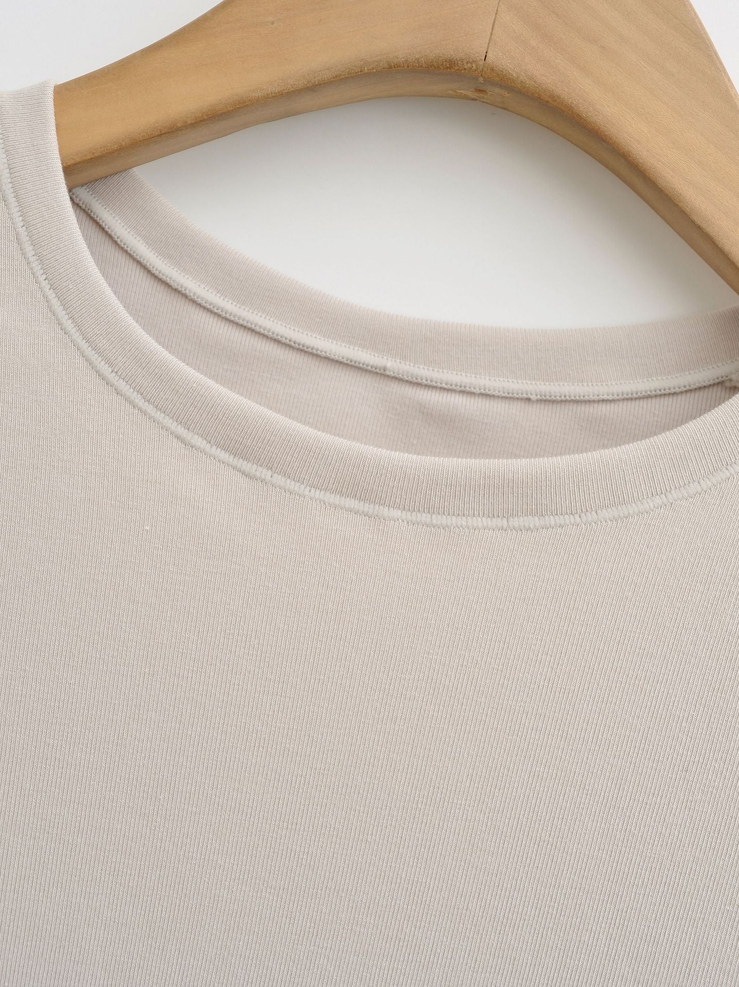 ALYSSA BASIC LONG SLEEVE TOP -STONE