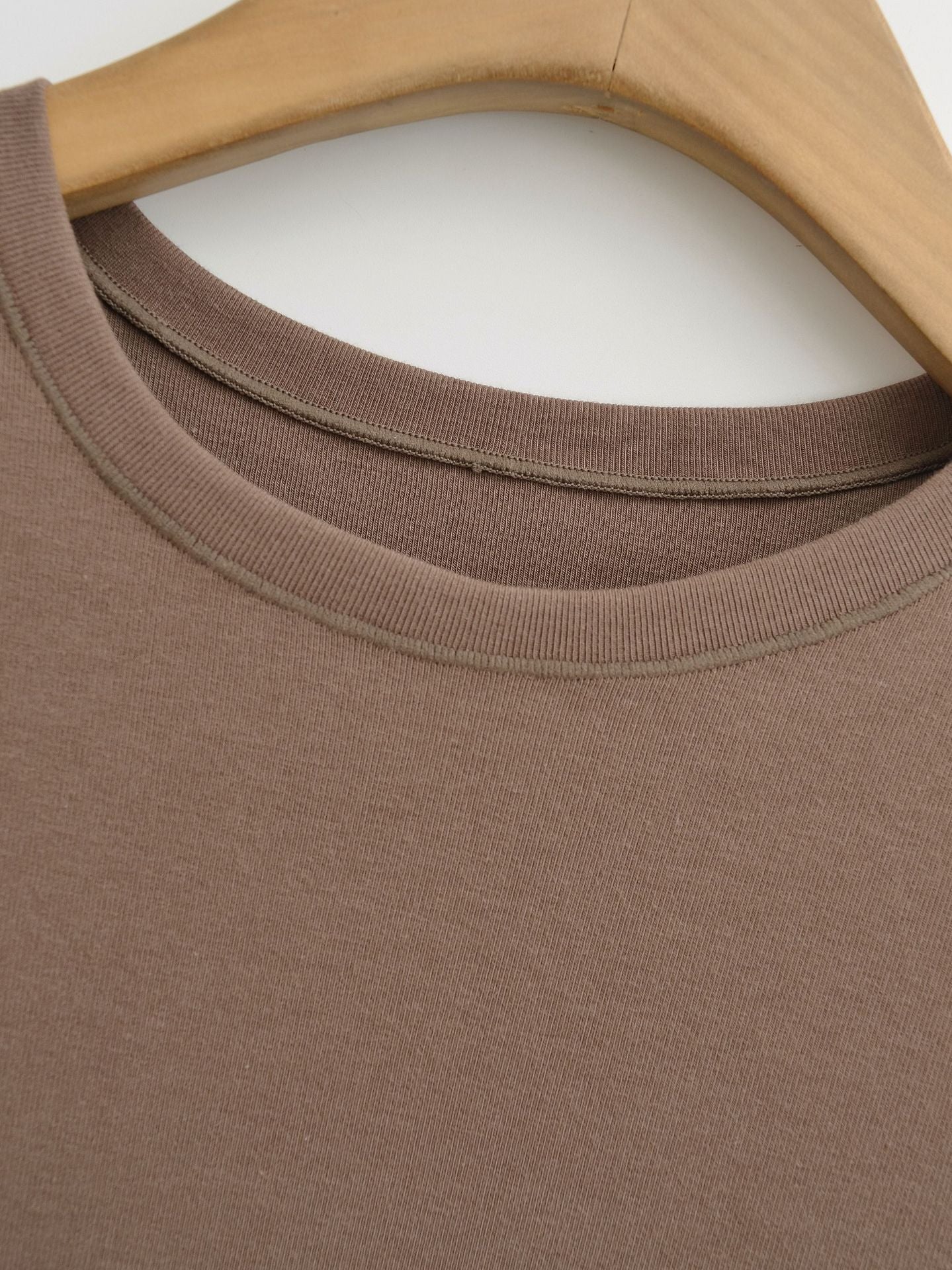 ALYSSA BASIC LONG SLEEVE TOP - CARAMEL MOCCA